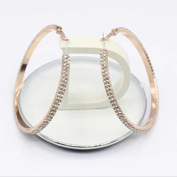 Rose gold rhinestone hoop earrings - Picture 5 of 7